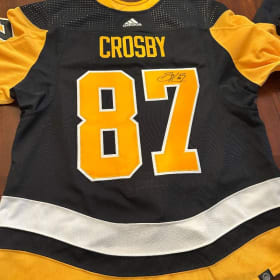 Authentic Signed Sidney Crosby Pittsburgh Penguins Jersey item