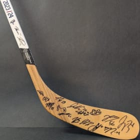 Bâton de hockey autographié item