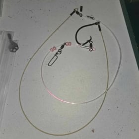 400 LB 5' Castout Leader item