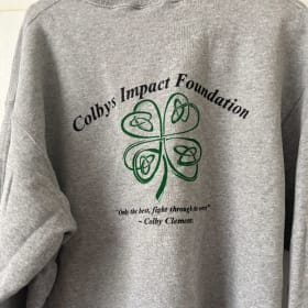 Sweatshirt Size 3XL item