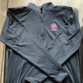 UA black 1/4 zip item