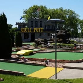 6 Lilli Putt Mini Golf Passes item