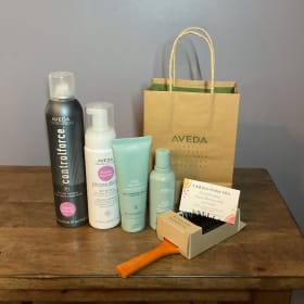 119. Kinshop Salon Aveda Basket item