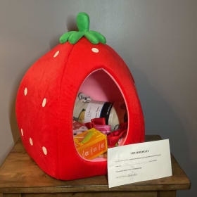 56. Valley View Vet Clinic Basket item