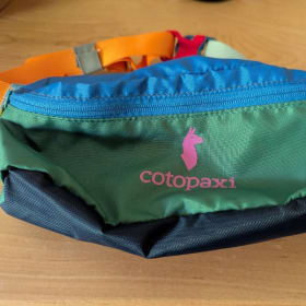Cotopaxi fanny pack item