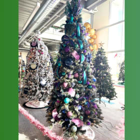 Peacock Elegance item