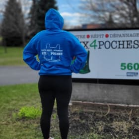 Chandail à capuchon (Hoodie) bleu (X-large) item