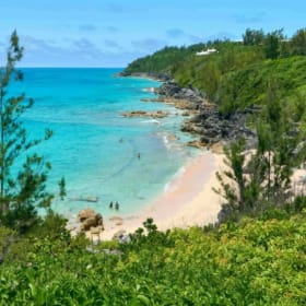 1 Week Stay in Lovely Bermuda Vacation Home! item