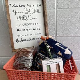 Teen Girl Basket item