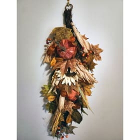 Fall Center Piece & Door Hanger item