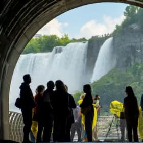 Two passes to Niagara Parks attractions item