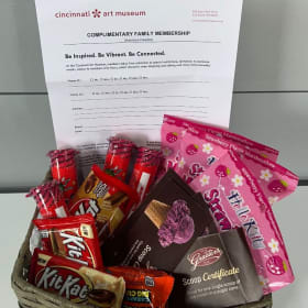 FAMILY ART ADVENTURE item