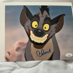 Lion King/Banzai phot signed item