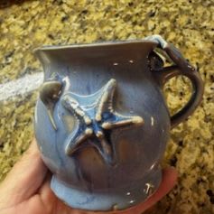 T01 - Pottery, Creamer Blue Shell Design item