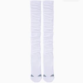 Pre-Scrunched Socks item