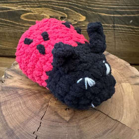 ES - Sophie the Ladybug item