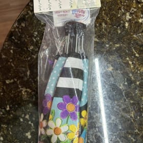 Basket # 11  NNY Windy Acres Collapsible Balloon Spinner item