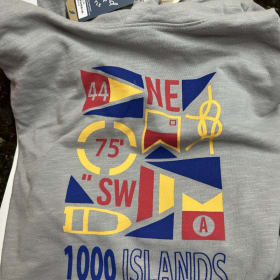 Basket # 20  River Living  Hoodie Sweatshirt XL item