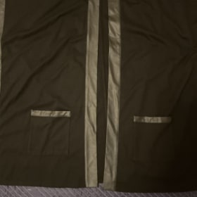 Anne Klein shawl - One Size item