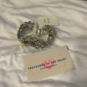 Pretty Girl Jewelry item