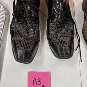 A3 - Used Men Size 12 Black Dress Shoes item