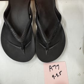 A77- Black Flip Flops Size 9/9.5 item