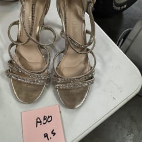 A80- gold heels  size 9.5 item