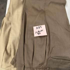 A89 JOSBanks size 33 dress pants item