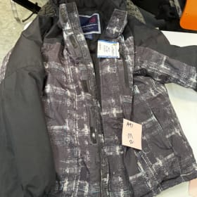 A91- men ski jacket medium item