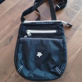 Petit sac à bandoulière item