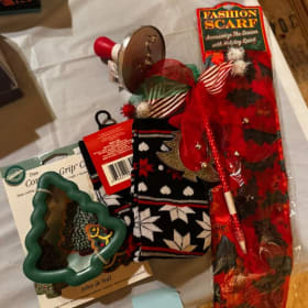 T49 Christmas Items - Cookie Cutter, Press, Socks, Scarf item