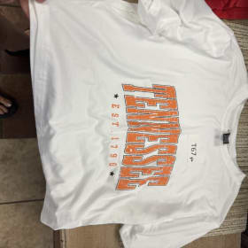 T67 large Tennessee shirt item