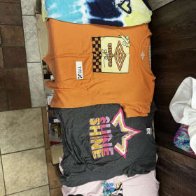 T70 Youth large shirts (4) item