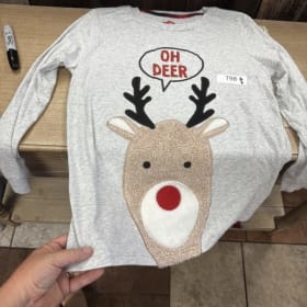 T98 adult small deer shirt item