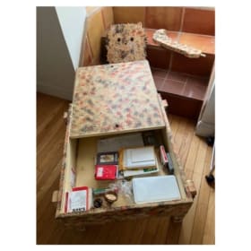 "Scooty" - Cat table item