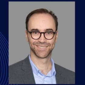 48) Ski at Mont Orford + après-ski item