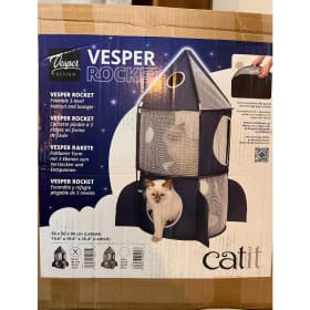 Cat Vesper Rocket Hideout and Lounger item