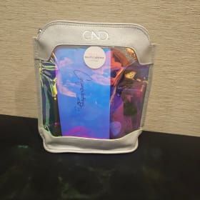 Beauty lash lounge item