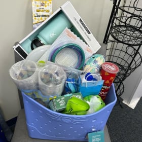 Beach/Pool Picnic Gift Bag item