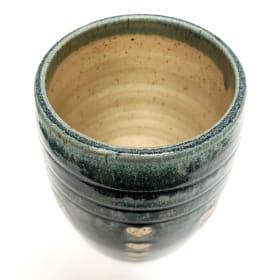 Vase green item