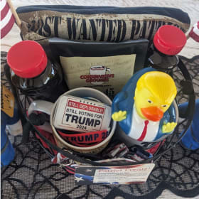 🇺🇸 Patriot Events Basket – Estimated Value: $120 🇺🇸 item