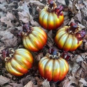 Medium pumpkin - brown stem item