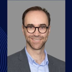 49) Ski at Mont Orford + après-ski item