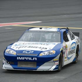 Nascar Driving Experience- Vroom Vroom!! item