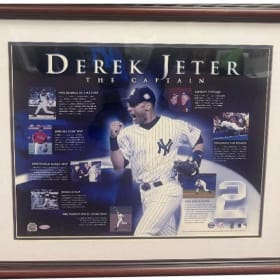 Derek Jeter (New York Yankees) Autographed Framed Display item