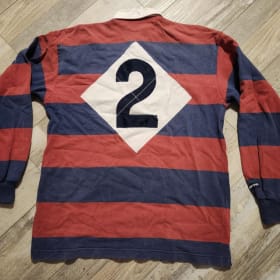 Vintage Saracens jersey item