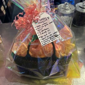 Gift basket item