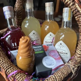 Craft Cocktails Basket item