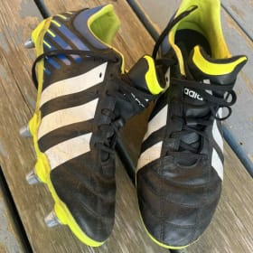 Adidas Rugby cleats item