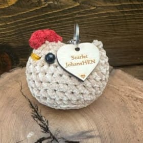 GZ - Scarlet JohansHEN the Hen item